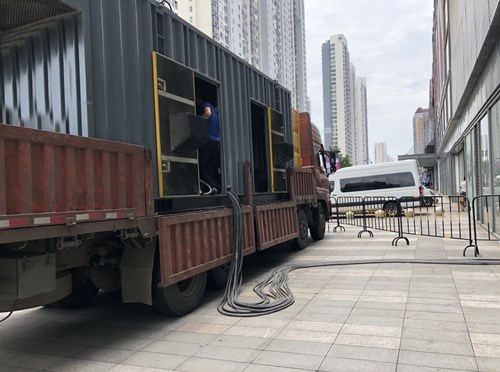 德宏柴油发电机空气滤清器在不同季节的更换周期是否有差异？